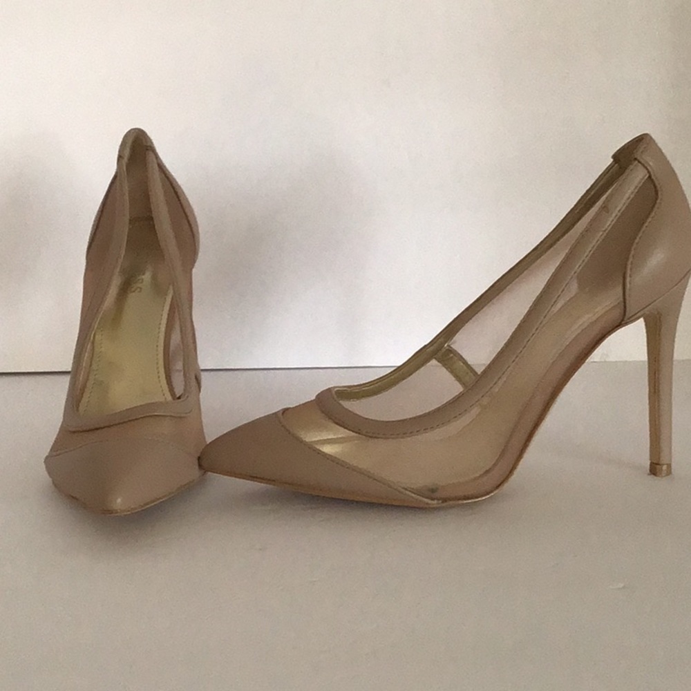 🔥🔥50% OFF  🔥🔥.        GUESS        Tan Leather with Mesh Sides Pumps